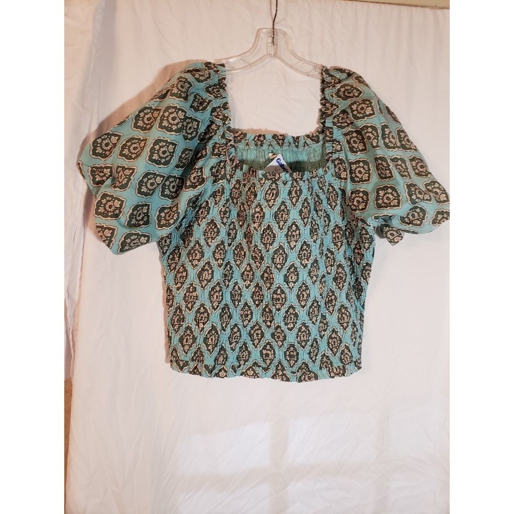 Women's Aqua Print Smocked Cropped Top Size 3X